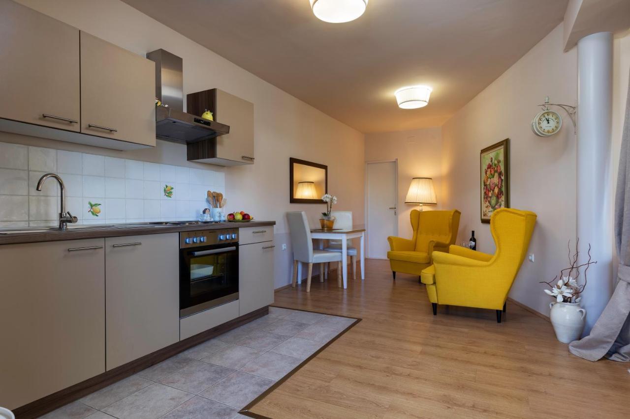 Apartments Javor Rovinj Luaran gambar